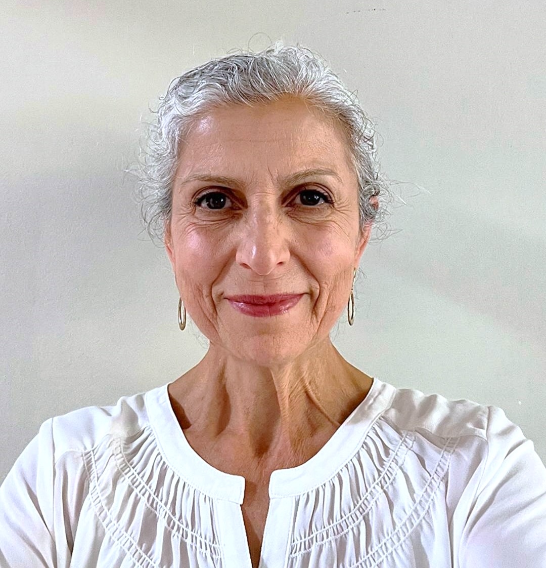 Gina Poloss - Picture copy